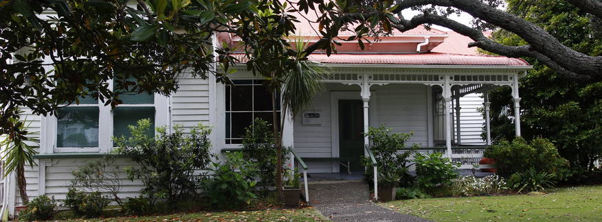 Cover for Balmoral Bungalows Walking Tour