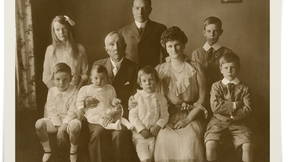 Thumbnail for Winthrop Rockefeller Walking Tour