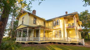 Thumbnail for Heritage Village Sampler Stroll